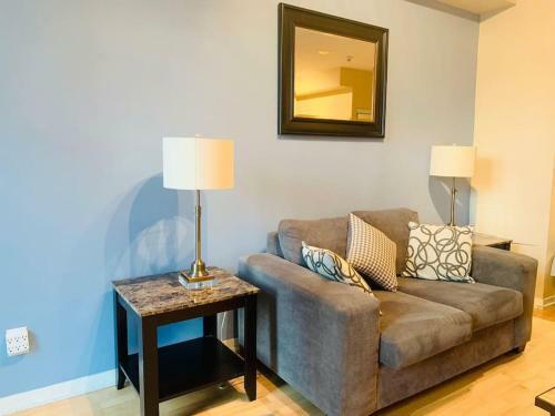 Apartamento The Bay Suites - Scotiabank Arena