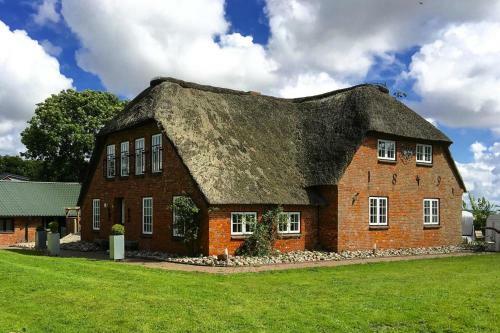 Holiday Home Alte Weinstube, Emmelsb�ll