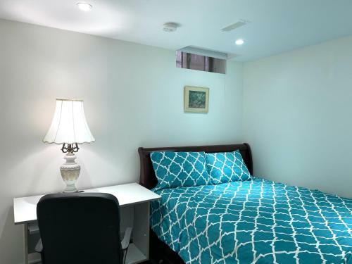 77 Nice And Warm Series Rooms