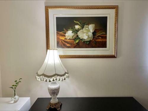 77 Nice And Warm Series Rooms