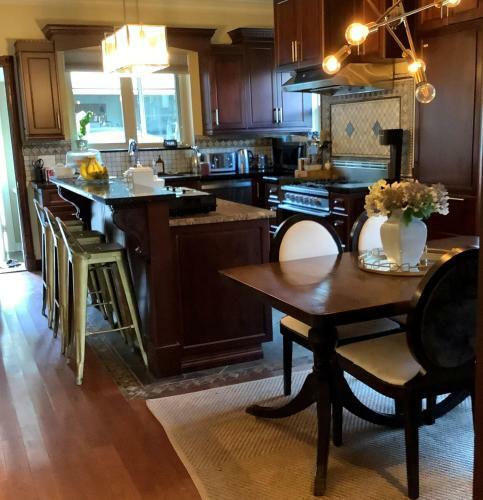 Bed & Breakfast Suite Smart Shaughnessy