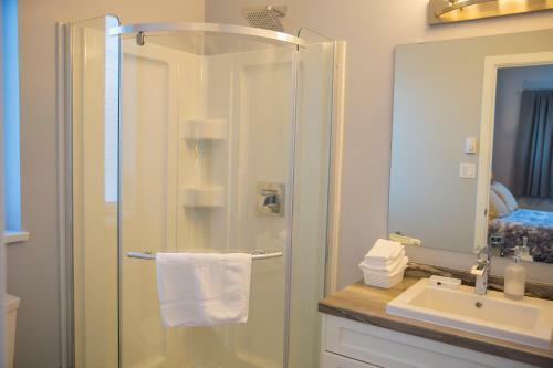 Apartamento Downtown Whitehorse 4 Bedrooms Deluxe Condo