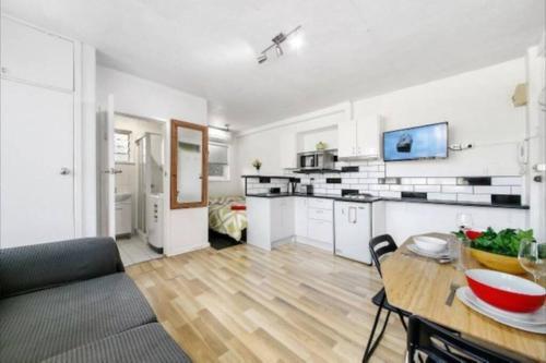 Apartamento Park St Walk To The Beach