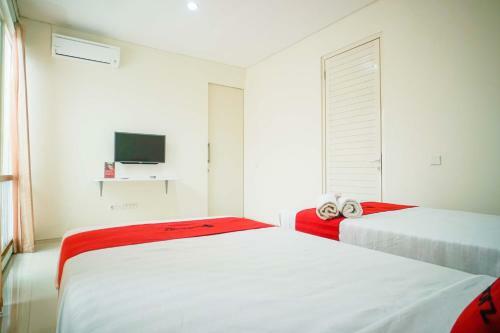 Hotel Reddoorz @ Bukit Palma Surabaya