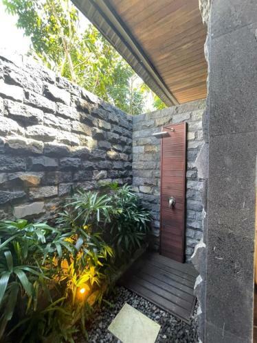 Pandawa Villa Riverside By Wizzela