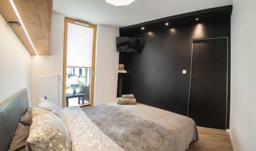 Boulevard Apartment