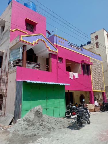 Hotel Oyo 85568 Sunrise Residency