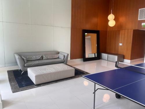 Apartamento 2/2 Loft Style Pent House W/ River Views From Brickell