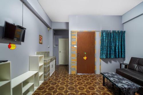 Hotel Oyo 1006 F.o Room