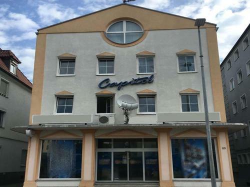 Hotel Capitol Zentrum - 24h -
