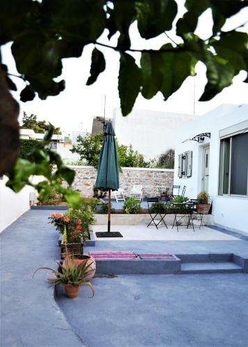 Deus Apartments_ Athens Airport