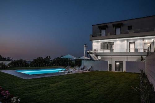 Villa Alpha Estate Olive Grove