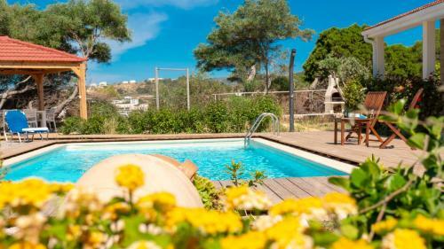 Zizi Sea View Villa