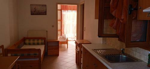 Niko's Apartments A6