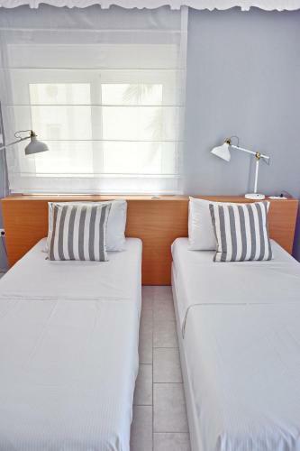 Alkyoni City Apartment