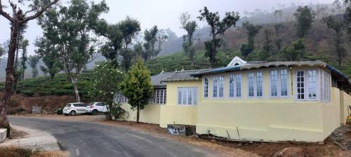 Bed & Breakfast Honey Bee Home Stay