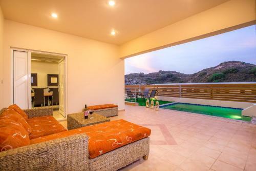 Mefomi Villa