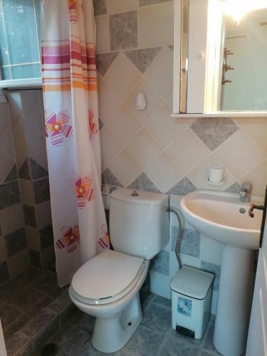 Studio Apartment 1, Komi Beach