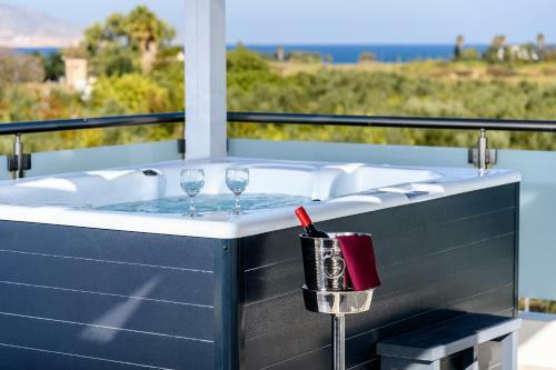 Asteria Pearl Villa 2 With Rooftop Jacuzzi