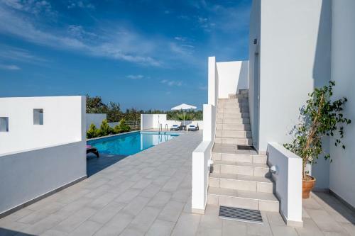 Asteria Pearl Villa 2 With Rooftop Jacuzzi
