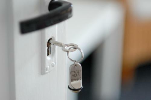 Hostal Minihotel B�chenbronn