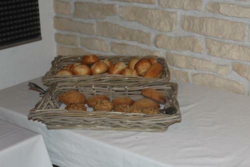 Landgasthof-bikerhotel Arnold