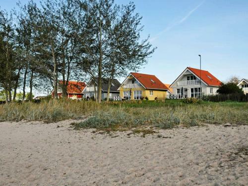 Three-bedroom Holiday Home In Gelting 2