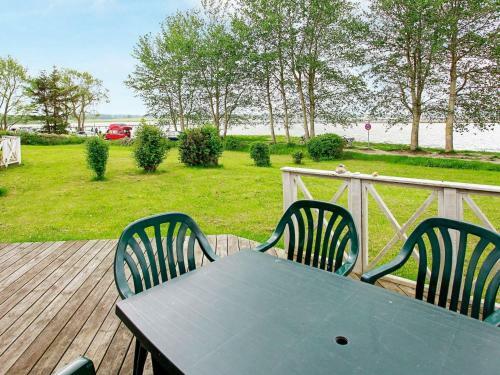 Three-bedroom Holiday Home In Gelting 2