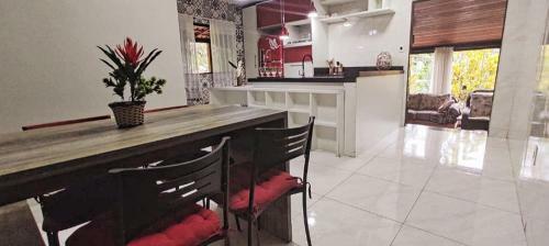 Villa Sitio Guardiano - Longa Beach