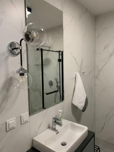 Apartament Per?owy