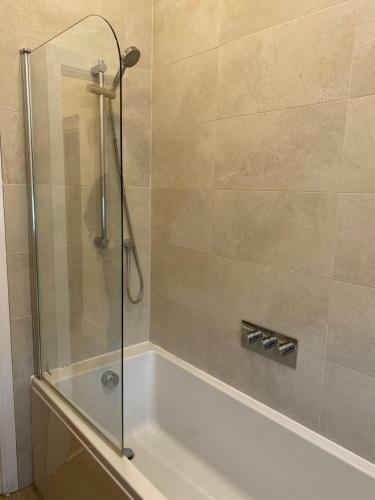 Spacious 2 Bedrooms Apartment Woolwich Arsenal