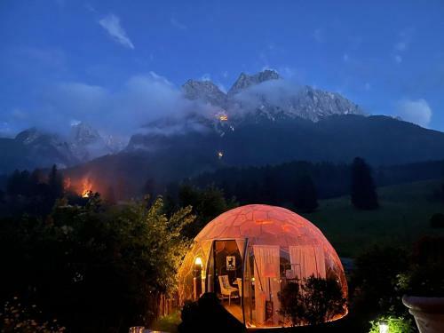 Bayern Resort Hotel (Adults Only)