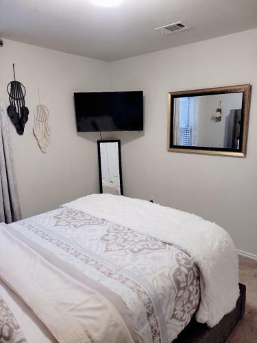 Stylish Mother-in-law Suite With Full Bath