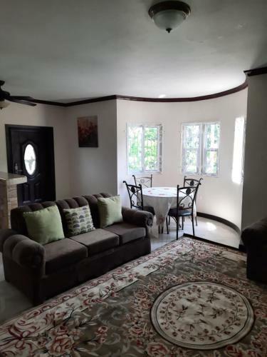 Beautiful Unique Apartment In M Orchard Gardens