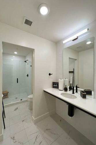Apartamento Modern Chic 1br Downtown Condo Exclusive Rooftop