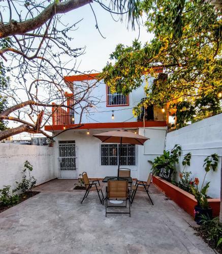 Casa Los Girasoles