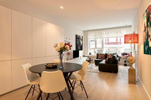 Top Located Cozy Apartment With Terrace Next Kmska
