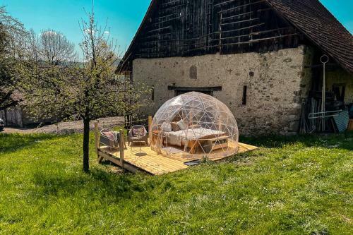 Bubble-suite Auf Historischem Weingut / See In Der N�he