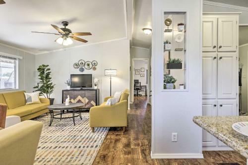 Apache Junction Abode Near Golf And Shopping