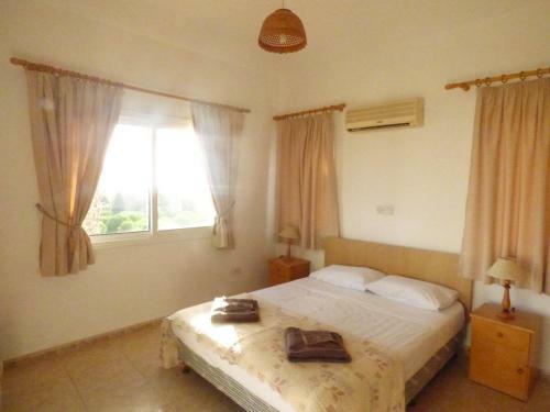 Villa Isabella: Coral Bay Beach, Seaview