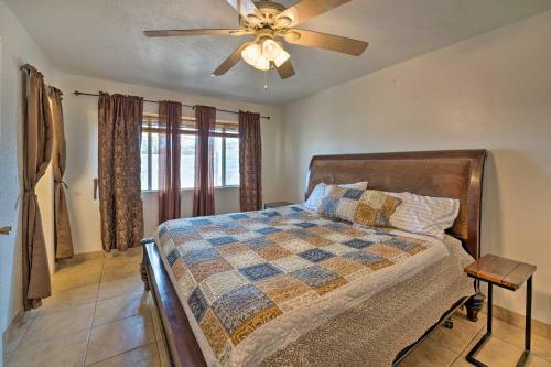 Lake Havasu City Home Yard, Pool And Fire Pit!