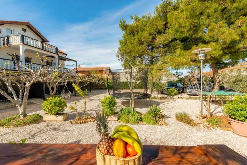 Apartments Dalilla Vir