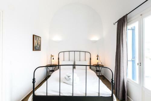 Arcana Santorini Villas, An Authentic Cycladic Experience