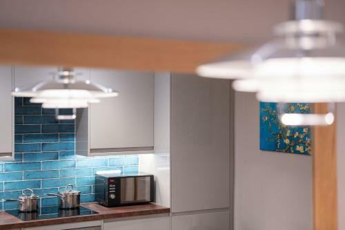 Spacious - 3 Storey Apartment - Central Ambleside - Outstanding Views