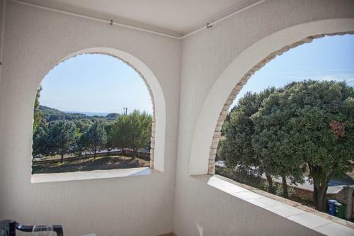 Apartments And Room Agata