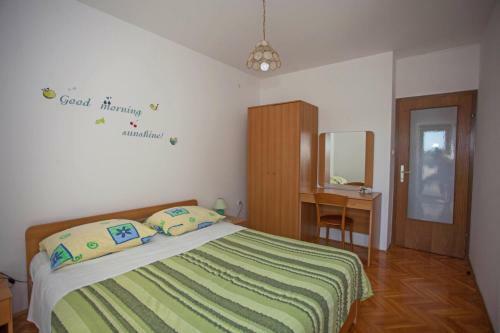 Apartments And Room Agata