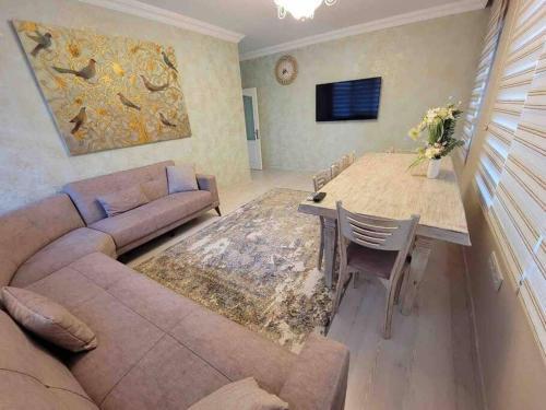 Apartamento Steps From Cleopatra Beach