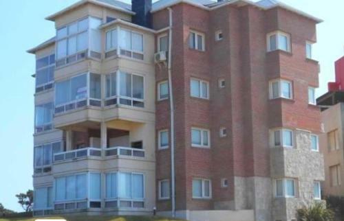 Apartamento Pinamar Frente Al Mar