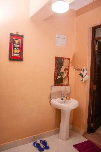 Amani Apartment