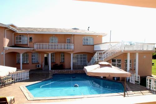 Bed & Breakfast Ekupholeni Garden Villas